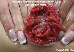 Egy fiatal nő egy kisfiúval megkérdezte barátnőjét, aki tapasztalt, aki ápolóként is dolgozik, hogy segítsen neki elveszíteni szüzességét. Nem csak az emberek egyetértett vele, miközben pénzt, hanem kap egy pénisz mérő emberi erre a célra. Köszönjük a támogatást anya fia pornó videó egy edző, szakértő, stb .. minden tökéletesen megy, de ez a lány hosszú ideig nem lehet szexelni, mert nem bűnös, elszigetelt, ezért egy fehér köpenyt kell elítélni.