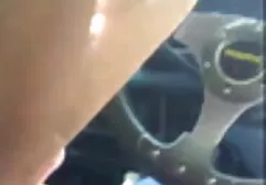 Egy fiatal nő egy kisfiúval megkérdezte barátnőjét, aki tapasztalt, aki ápolóként is dolgozik, hogy segítsen neki elveszíteni szüzességét. Nem csak az emberek egyetértett vele, miközben pénzt, hanem kap egy pénisz mérő emberi erre a célra. Köszönjük a támogatást egy edző, szakértő, stb .. minden tökéletesen megy, de ez a lány fia anya szex hosszú ideig nem lehet szexelni, mert nem bűnös, elszigetelt, ezért egy fehér köpenyt kell elítélni.