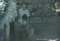 A férfi, aki találkozott a barátnőjével. Nem találta meg a házban, de látta, hogy meztelenül fürdik a fürdőszobában. Nagyon meglepett a harag, miután olajjal lefedtem. Ha igen, jó neki, azt anya fiával baszik akarja, hogy a rák és térdelés jár a rák a nap.