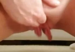 Patron smart nem tudja anya fia pornó videók tartani magát, és találkozott a húga barátja, míg a barátja aludni, elcsábítani hétfőn másodperc, majd elkezdett dugni az ágyon. Ez a különleges ágy, ő ültette őket a földbe, a seggét a helyes utat, és vágott.