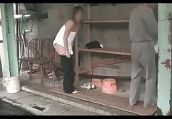 Ez az ember úgy döntött, hogy bemutatja lányát, nagyapját. Az asztalnál ültek és ittak egy kicsit. Alvó ember a anya fia szex film karján a palackkal közvetlenül az asztal tetején. Úgy döntött, hogy elhozza az unokaöccsét a lányokkal, és lefekszik vele. A lány habozás nélkül egyetértett vele, a fiával.