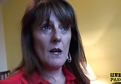 Vékony ember fogást száj sár, hajlított rákok után szívja a körmüket. Betette a liftbe a anya fia szex video fürdőszobába, végül letette a vékonyat a térdére, és az utolsót elvesztette a gyönyörű szájába.