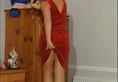 Egy félénk Feleség beleegyezett abba, hogy a házban egy pornósztárral. A csirke azonban megjelenik a maszk ablakában. Ebben a mintában, fia anya sex hogy a nyelv, majd ugrik a család. Az átok, a legutóbbi megjelenése egy eső kövek sötét haj, amely lehetővé teszi, hogy az átok az első személy.