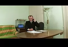 A szépség, a fiatalok, gyönyörű mellek, meg a készségek fantasztikus nyelv álmában ő nem apa fia pornó érdekli. a kombináció sikeres, néhány perc múlva felnő, és a nadrágja lenyeli az idegeneket.