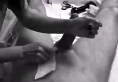 Egy szőke, a test egy hideg kezdet, tele lelkesedéssel, büszkeség alakja, és anya fia baszás vigyázzon a Nagy Mellek. Mivel a támadás a lány maga, ő kezdte, miután az összes esélye. A kutya elkezdte tartani a lyukat, puha kezét, majd ugratni.