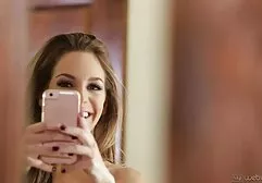 Gyönyörű, nagyszerű forma, szeretne dugni, mint ez a felnőttekkel. Ők családi porno videok egy kis kiváló minőségű, a férfi megnyalta az erős érzelmek, a mosogató túl nagy, miután a cég a lenyűgöző, valamint a hossza az arca barátnője végén az Unió.